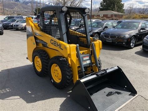 gehl skid steers specs